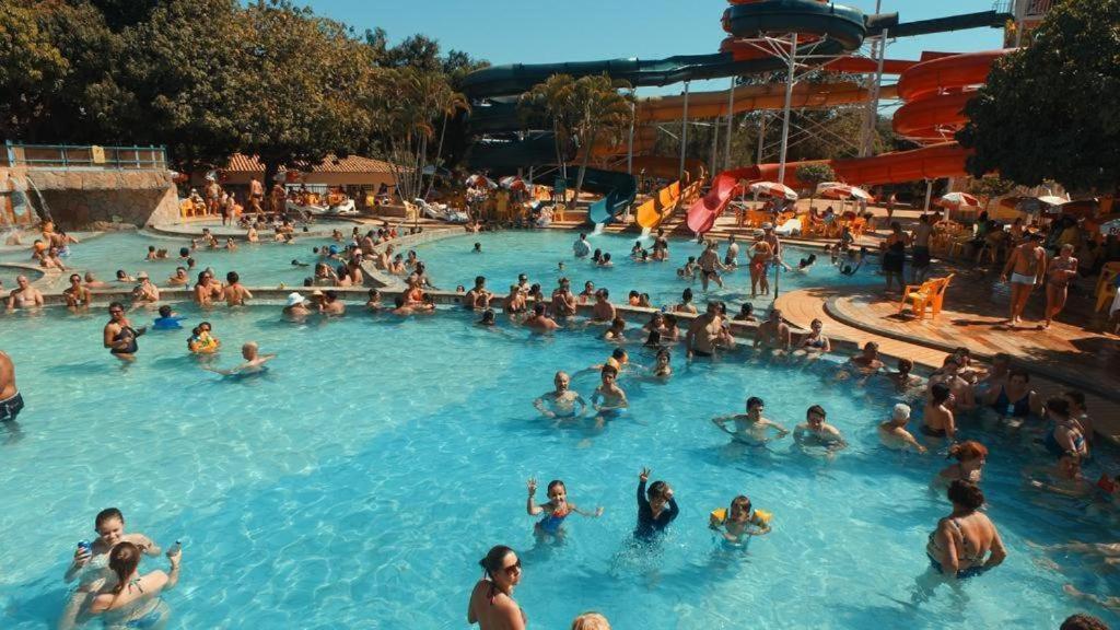 Piazza Diroma - Cortesia Park Diroma, Splash E Slide Caldas Novas Zewnętrze zdjęcie