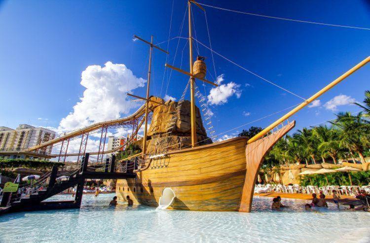 Piazza Diroma - Cortesia Park Diroma, Splash E Slide Caldas Novas Zewnętrze zdjęcie