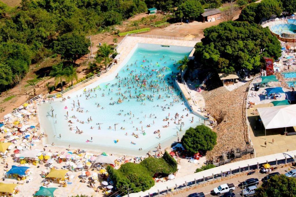 Piazza Diroma - Cortesia Park Diroma, Splash E Slide Caldas Novas Zewnętrze zdjęcie
