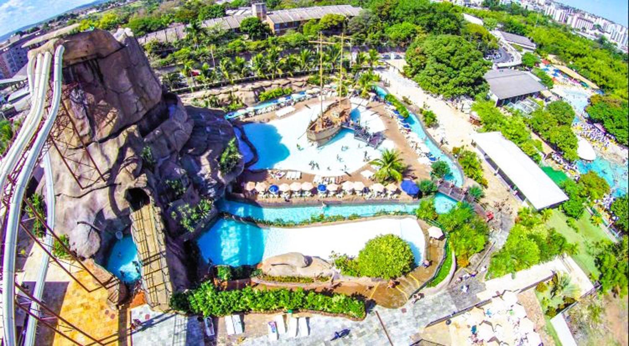 Piazza Diroma - Cortesia Park Diroma, Splash E Slide Caldas Novas Zewnętrze zdjęcie